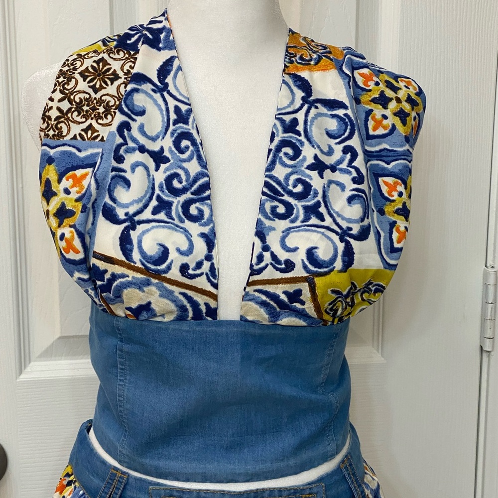 NWT Live 4 Truth Women mixed print halter top Rear elastic waist Neck tie Sz 2X